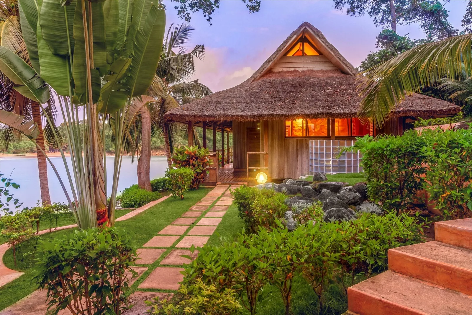 10 budget-friendly Ghanaian destinations for your honeymoon