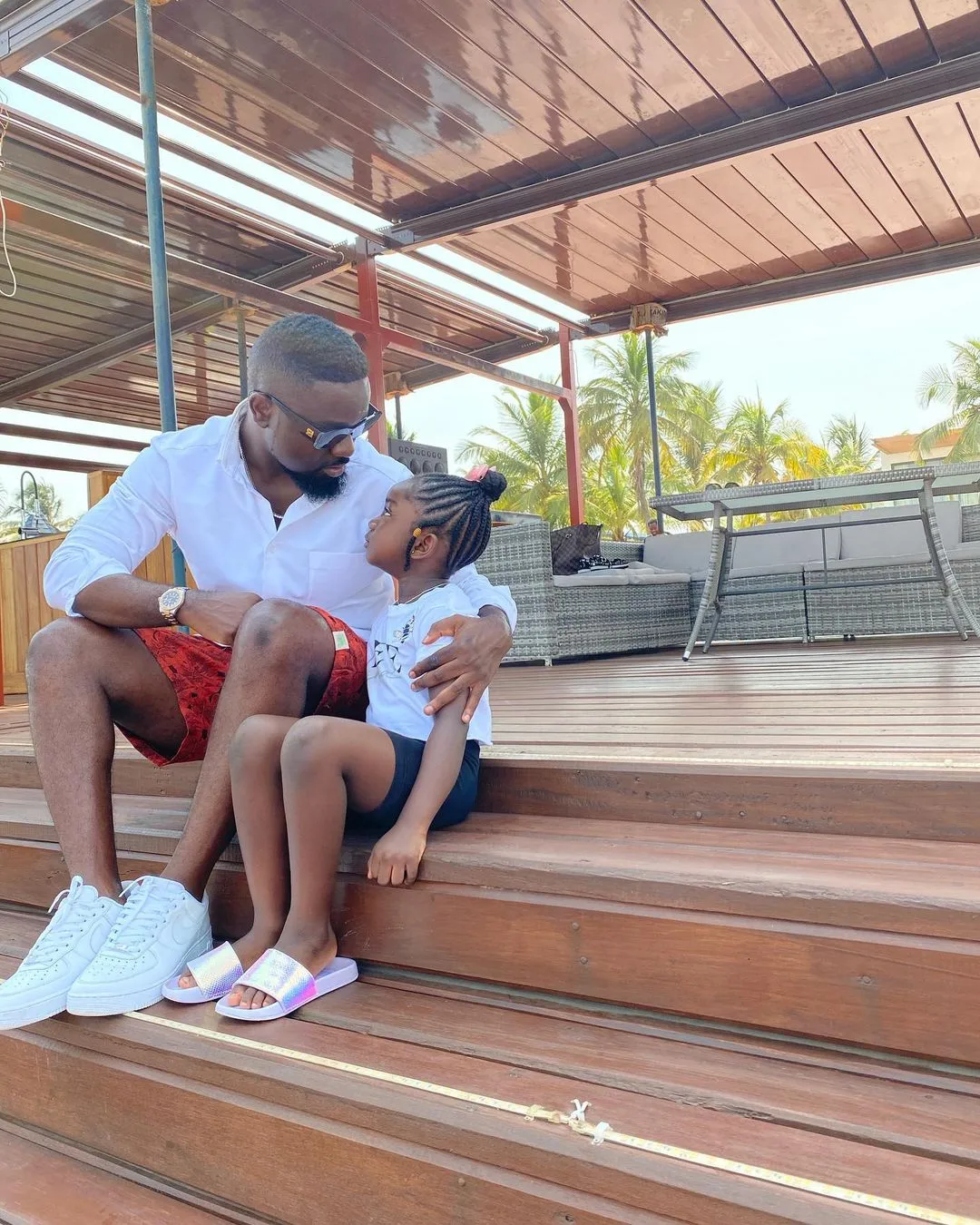Adorable photos of 10 Ghanaian male celebrities with their kids that will make your day