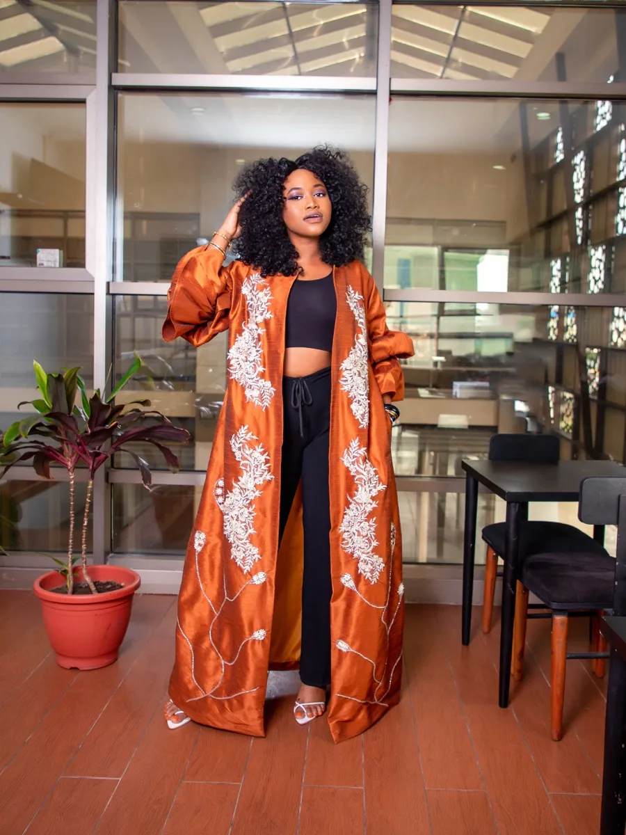 3Mary Edoro x Elpis Megalio Lagoscitychic