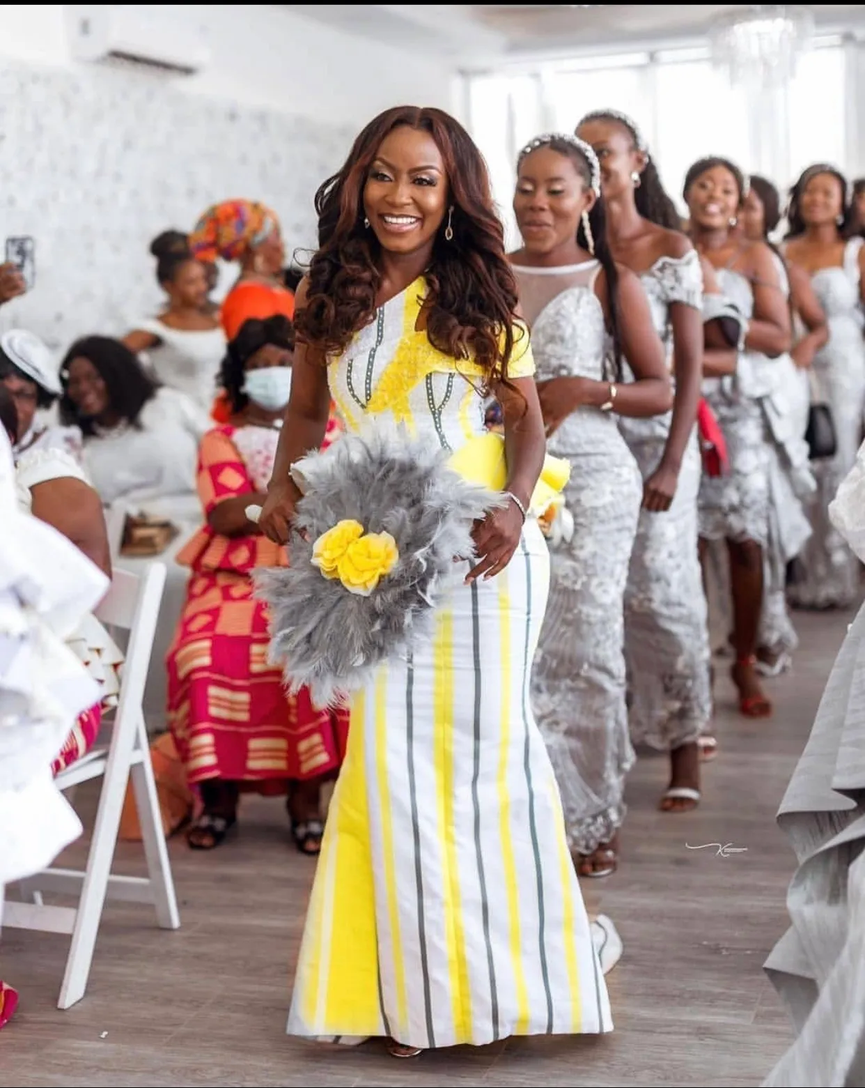 Get in style with these 10 Wedding color combinations you would have never thought of.
