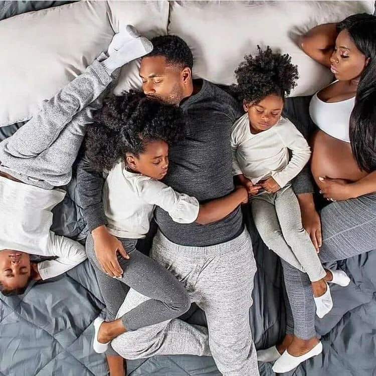 10 healthy photos of Black families the internet can’t have enough of