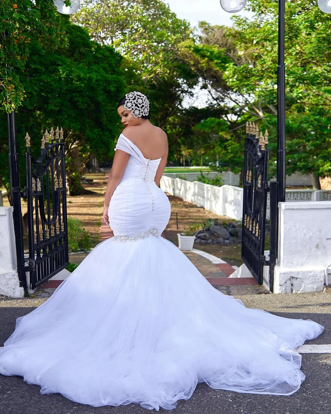 Sima Brew’s latest collection is the desire for every bride