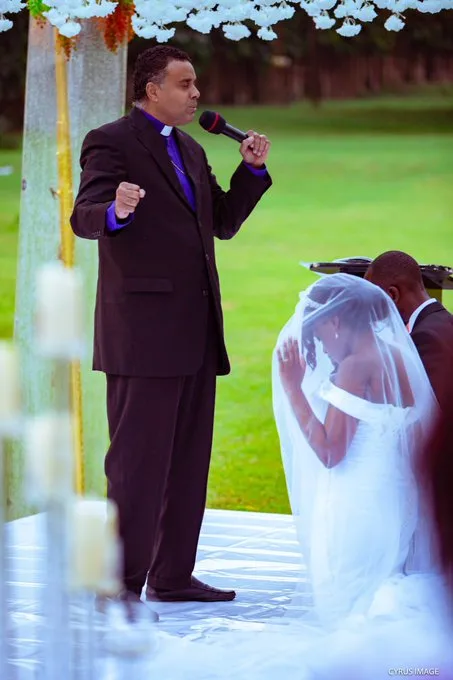 How it started vrs how it’s going: Bishop Dag officiates at Pastor’s wedding and does same for Pastor’s daughter 27 years later.
