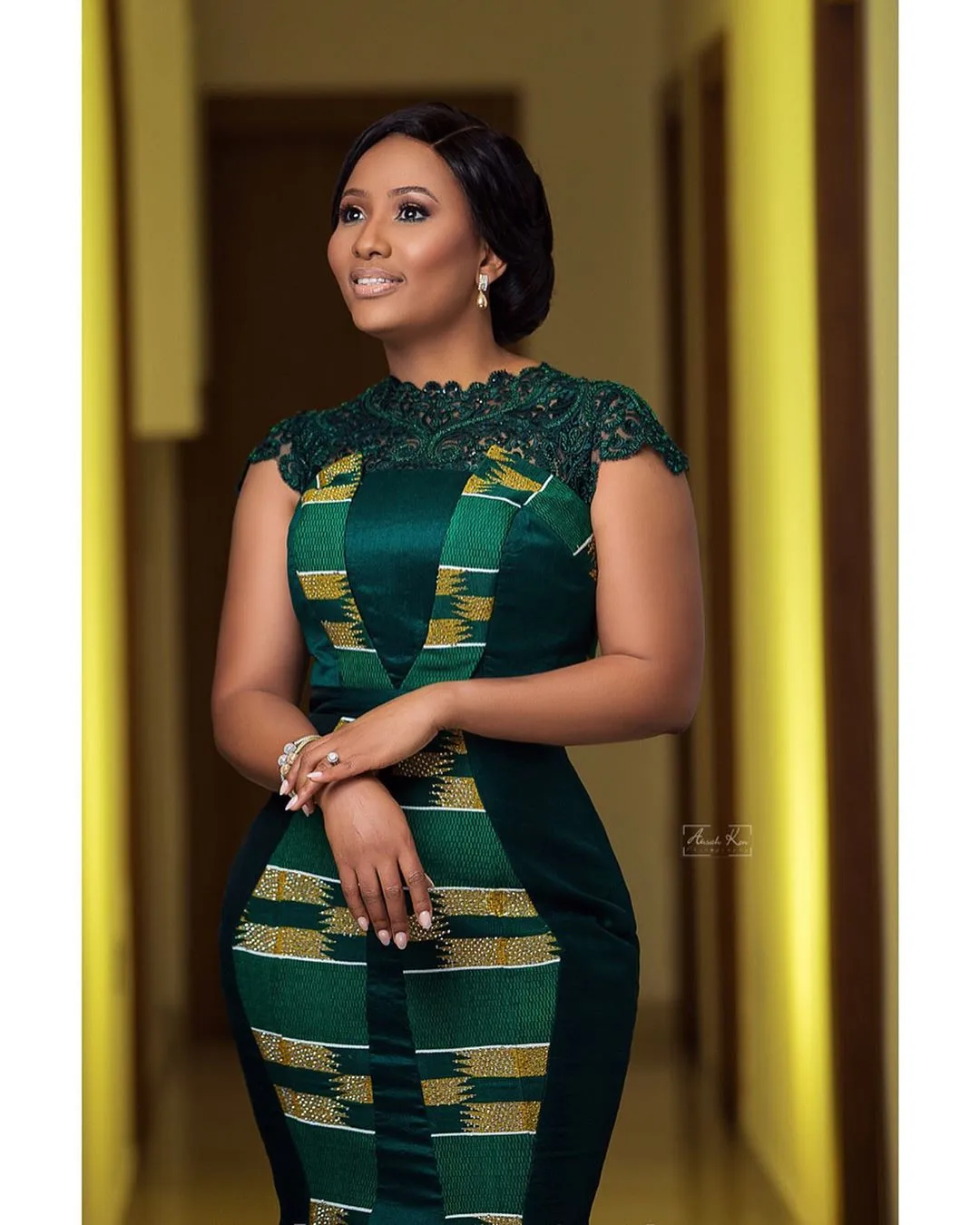 7 Photos of Ohemaa Afia Kobi Prempeh in Kente that has got everyone talking