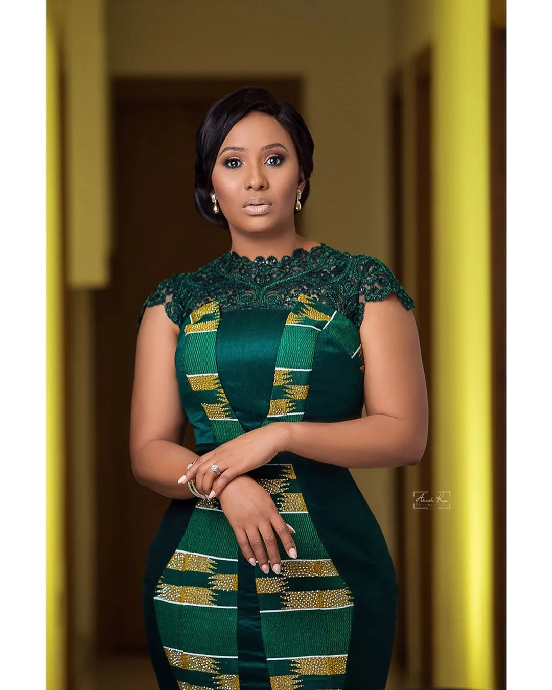 7 Photos of Ohemaa Afia Kobi Prempeh in Kente that has got everyone talking