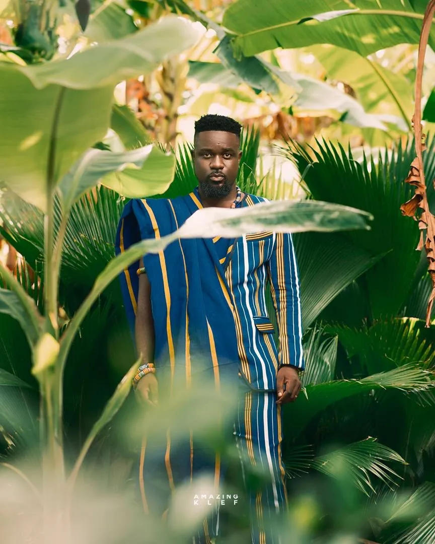 Sarkodie is tapping into his Ghanaian roots with these birthday photos