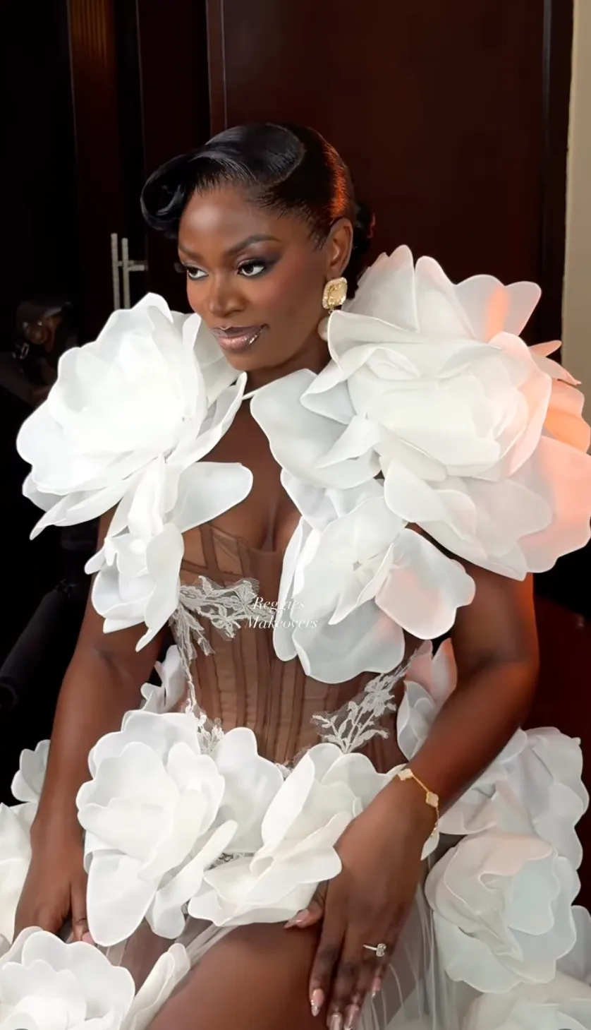 10/10: Every Look Ghanaian Stylist VTabi and King Cold Wore for Their Classy #VEEVALACOLD Wedding
