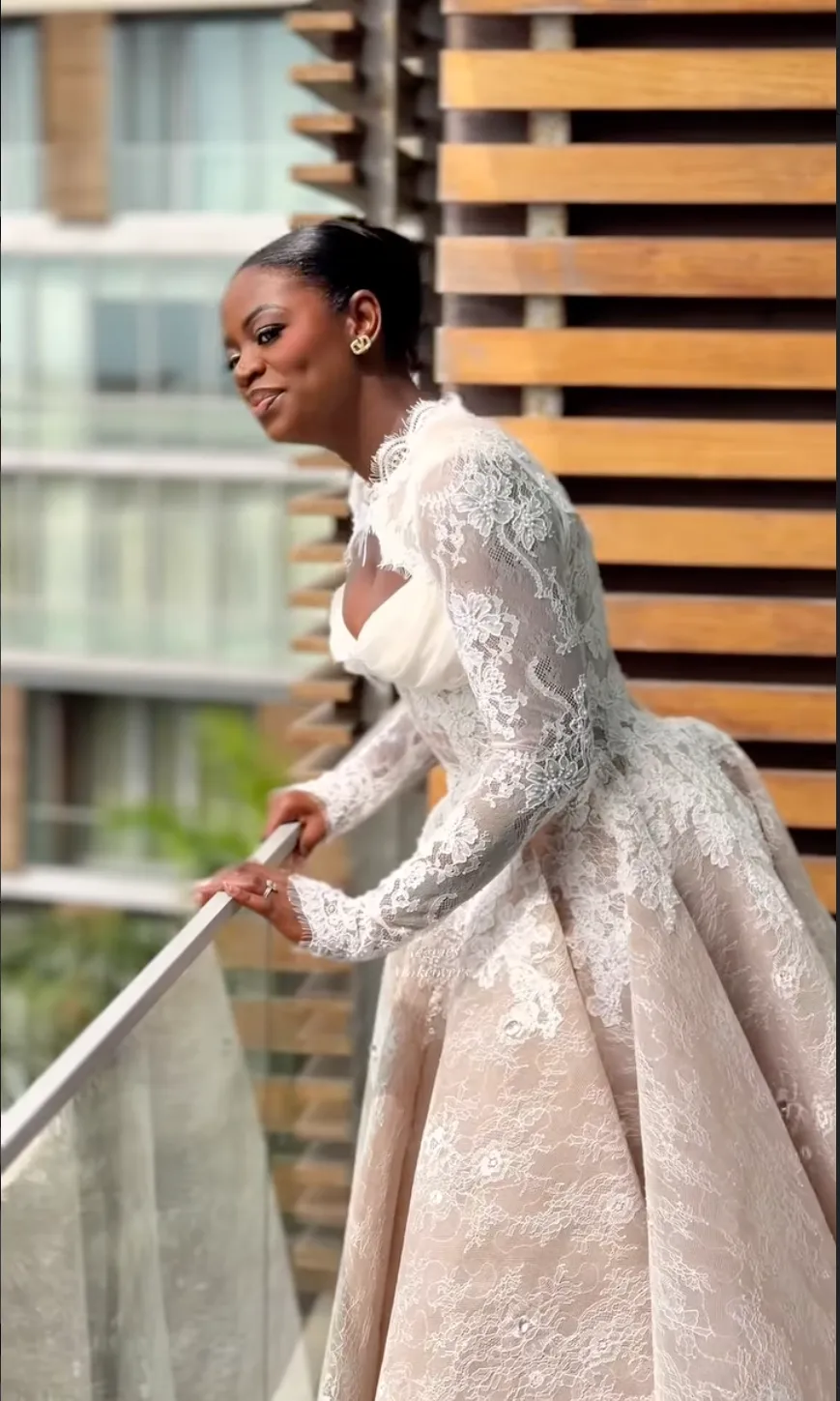 10/10: Every Look Ghanaian Stylist VTabi and King Cold Wore for Their Classy #VEEVALACOLD Wedding