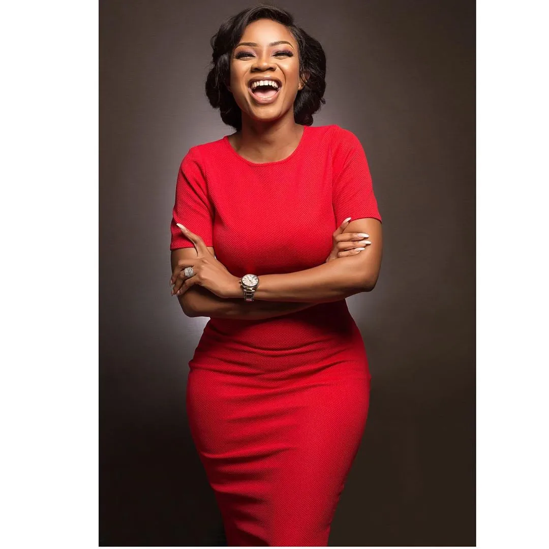 Looking for red dress inspirations?? Let Serwaa Amihere show you how
