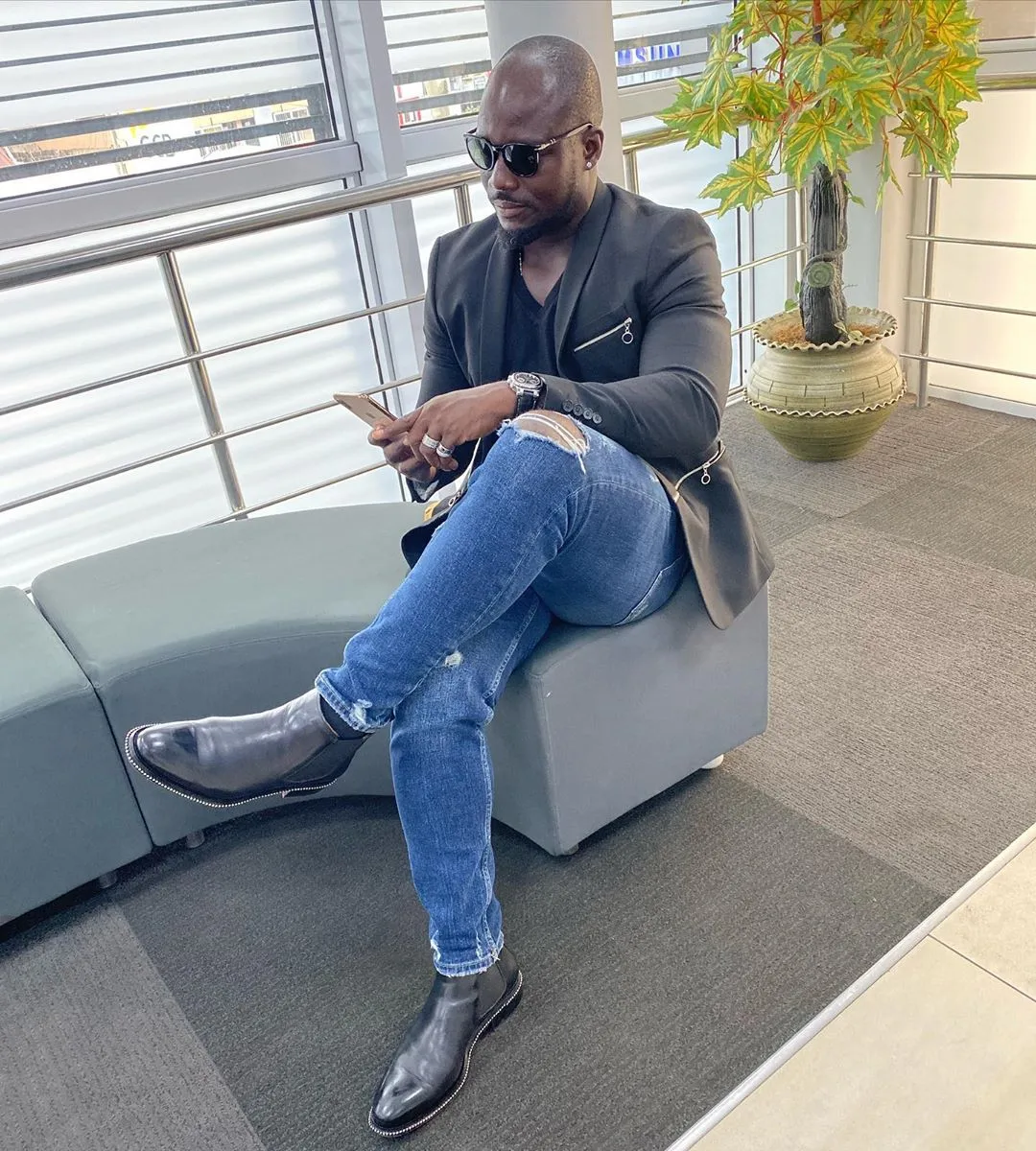 Man of Style: How the suburbs of ‘Chorkor’ influenced Stephen Appiah’s ostentatious style