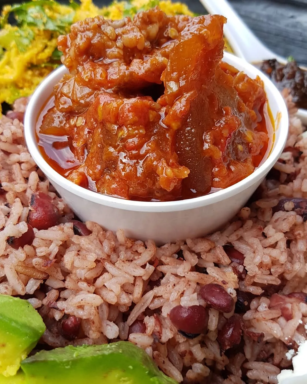 8 mouth-watering photos of waakye that will tempt your taste buds