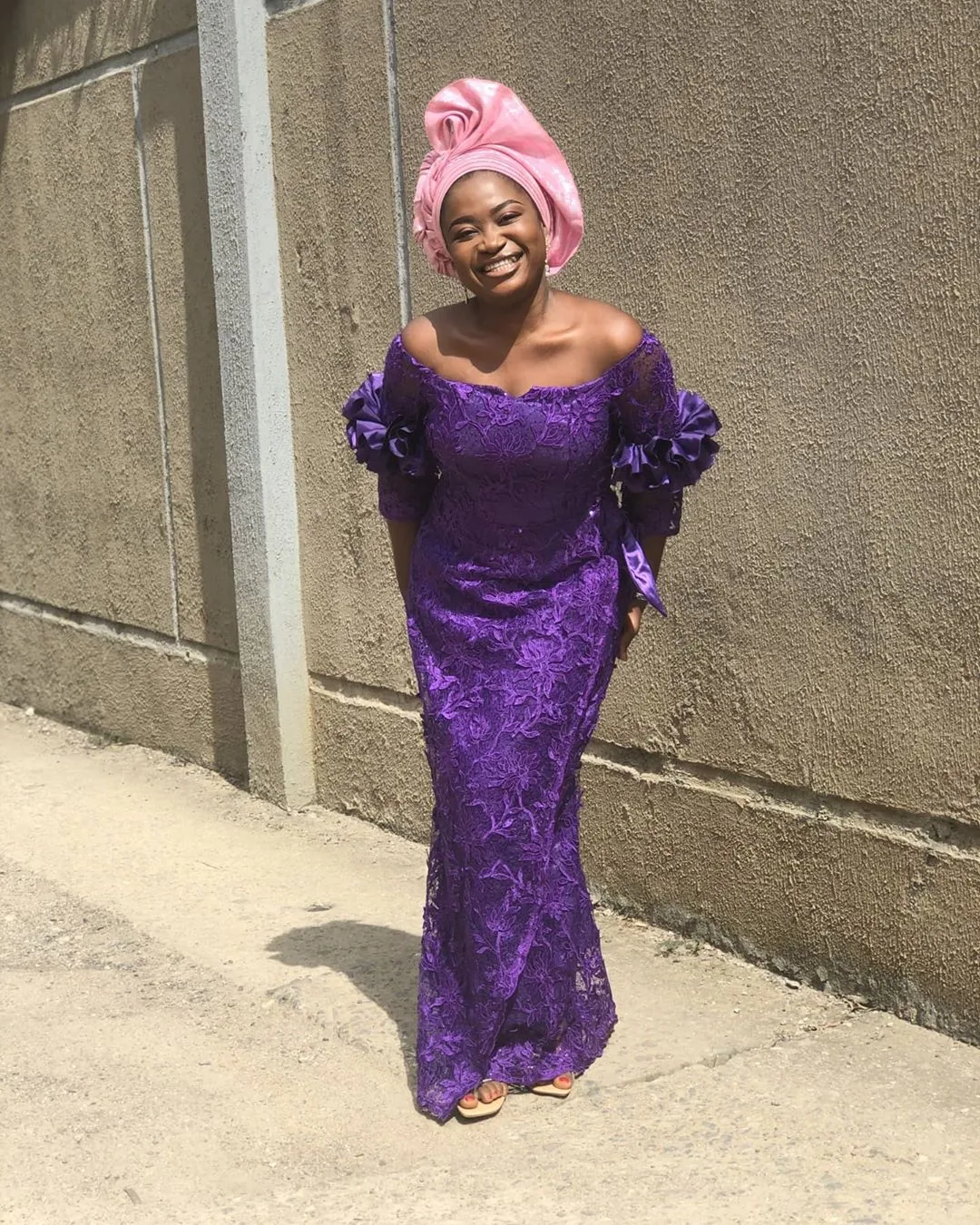 This is how modish these 20 folks showed up as wedding guests