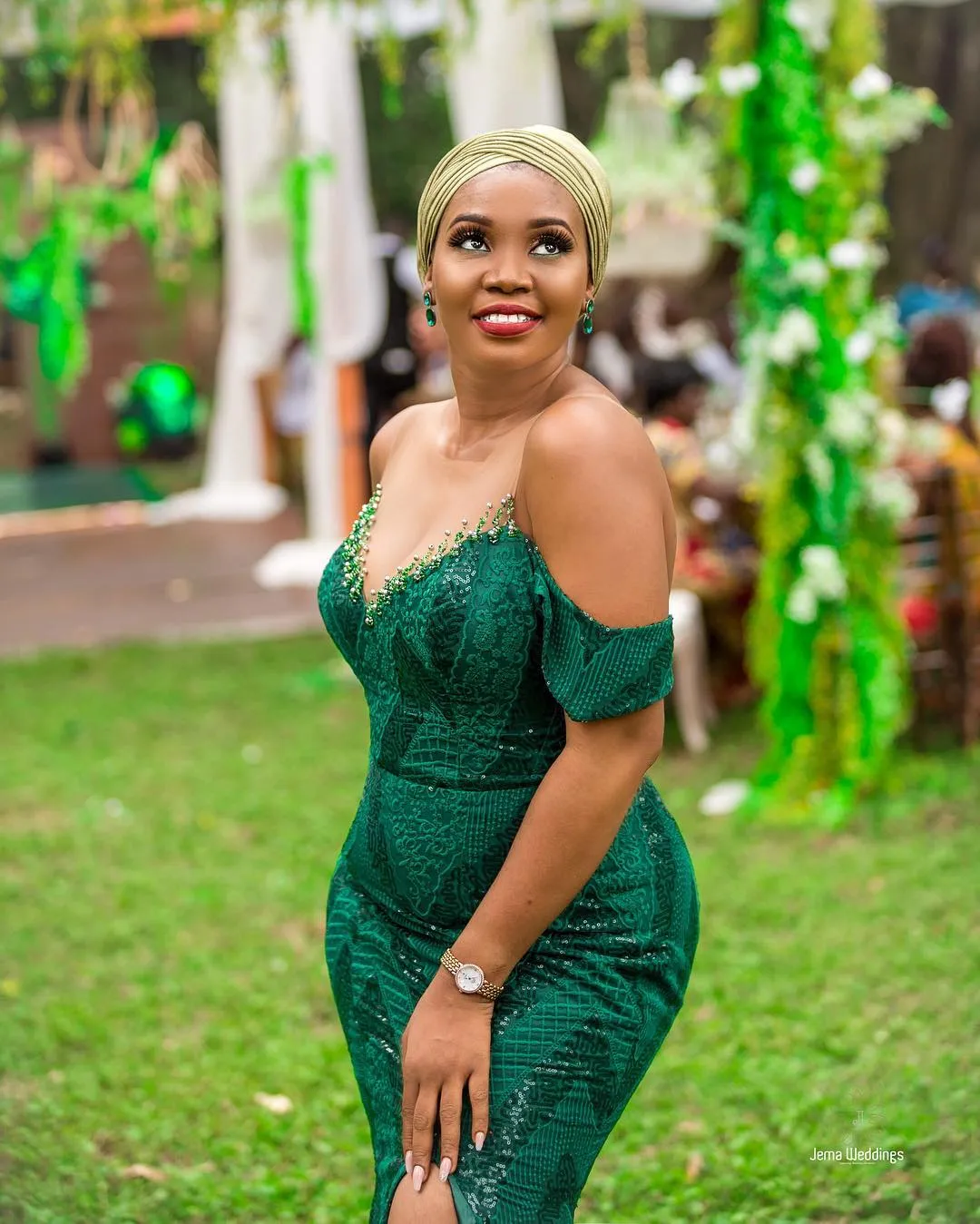 20 radiant wedding guest outfits you’ll fall in love with this week