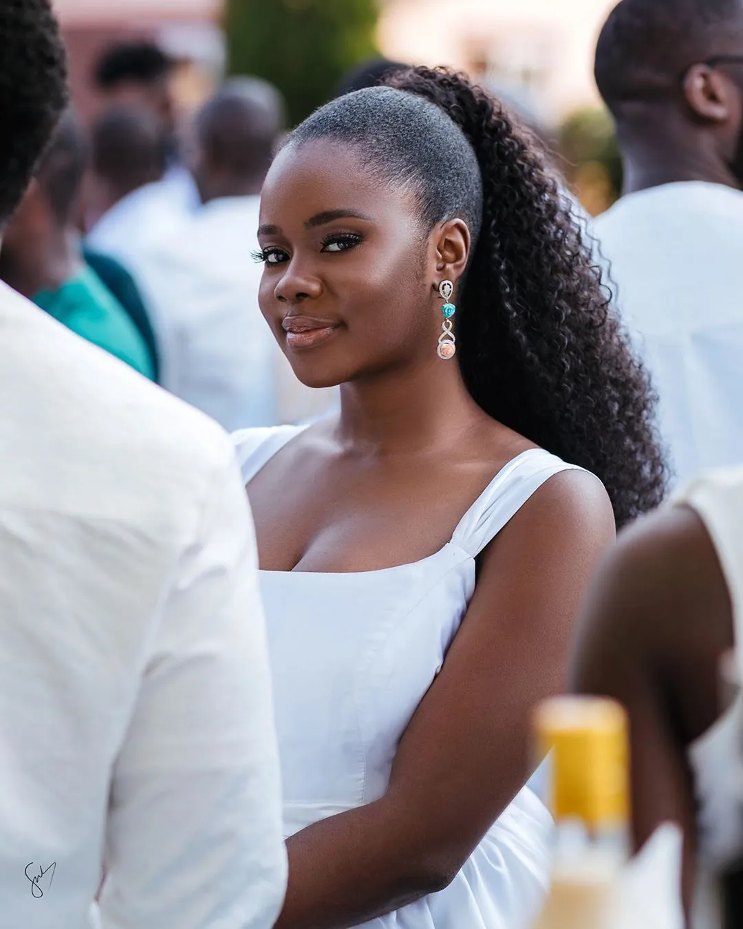 22 wedding guests show us how to attend weddings in style