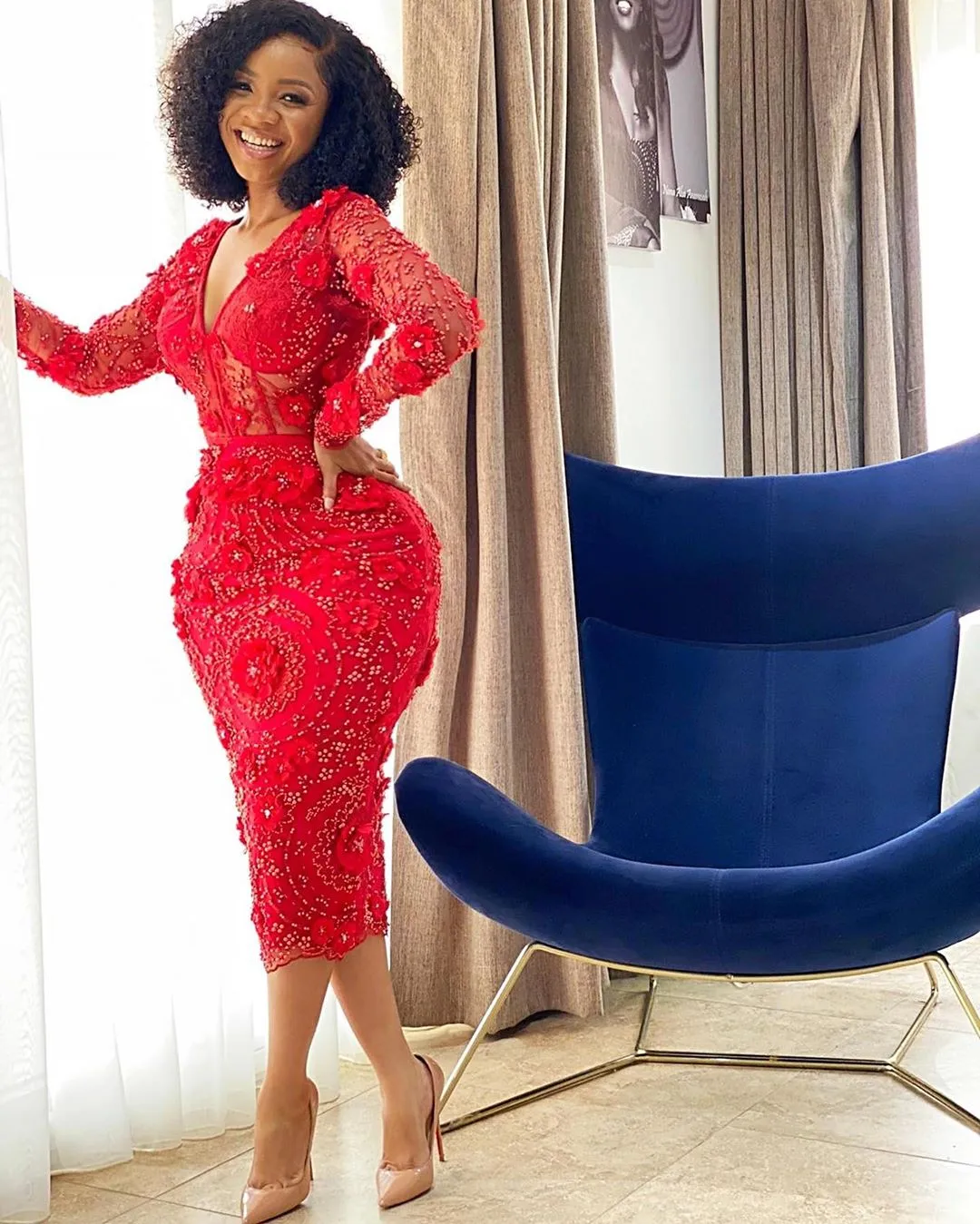Glamour, Attitude and Graceful vibes is what we are feeling with this week's wedding guest style