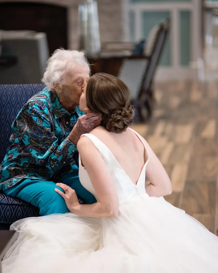 This bride’s grandmother couldn’t make it to her wedding so she flew to her side in an emotional dress reveal
