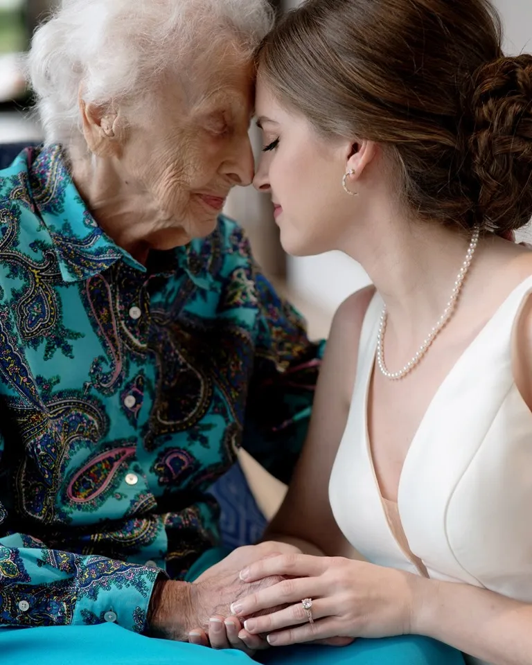 This bride’s grandmother couldn’t make it to her wedding so she flew to her side in an emotional dress reveal