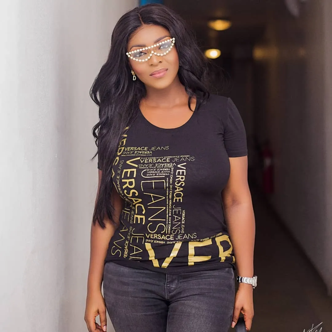 Yvonne Okoro doesn’t look a day beyond 18 in these 6 photos