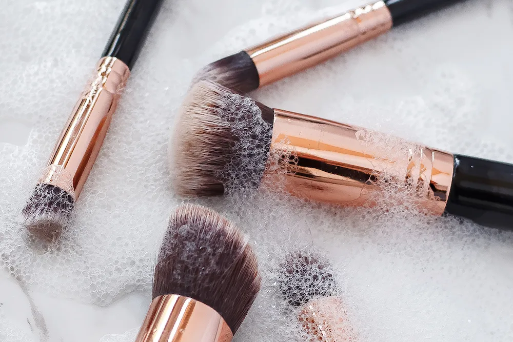 wash make up brushes- braperucci.africa