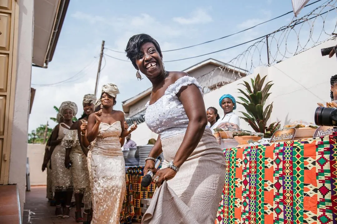 Ghanaian MC Too Cute is going viral for her eclectic dance moves and we can’t help but applaud