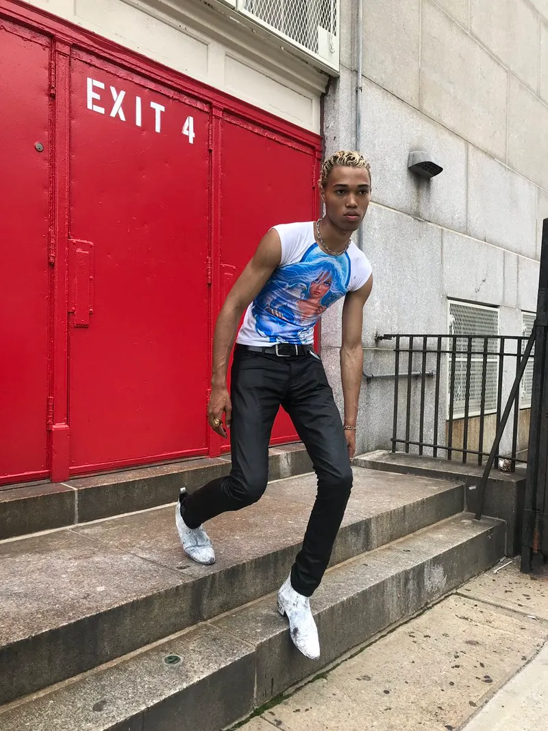Black people on twitter are doing a thread for stylish folks and we are screaming #BlackExcellence