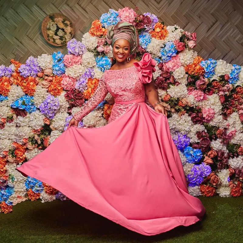 This week’s wedding guest looks deserve a standing ovation