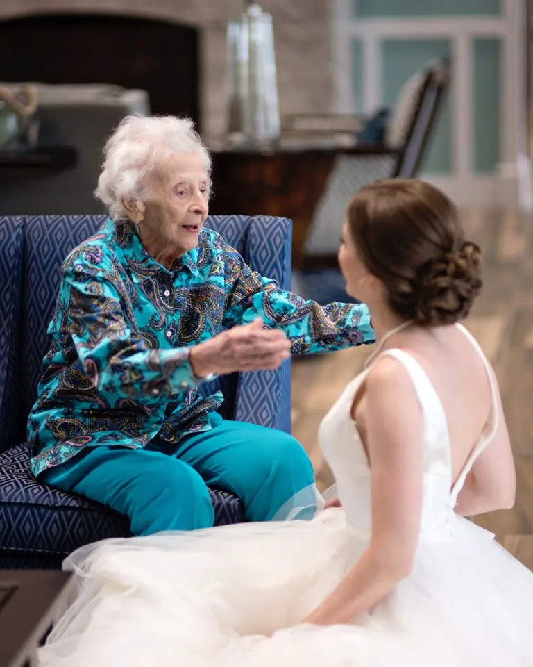 This bride’s grandmother couldn’t make it to her wedding so she flew to her side in an emotional dress reveal